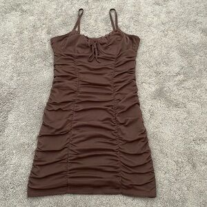 Brown H&M dress 🤎